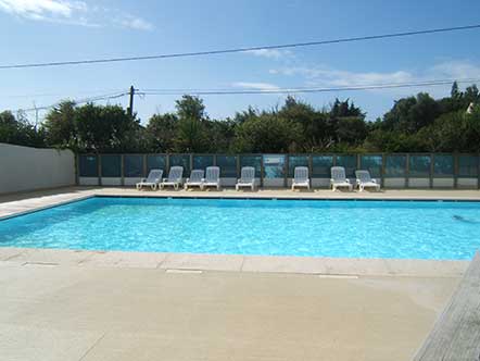 Swimming pool at the Ker-Lay campsite